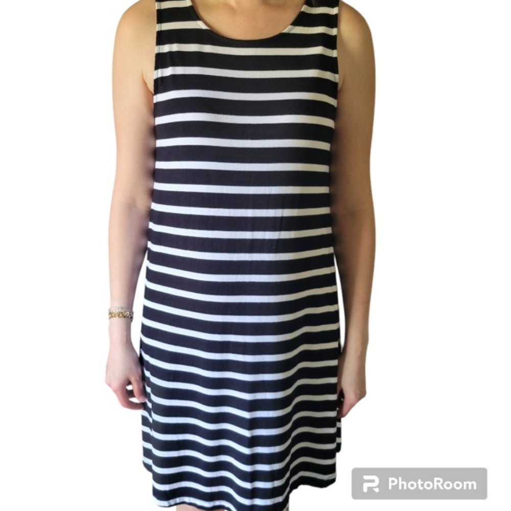 Old Navy Black and White Striped Knit Swing Dress